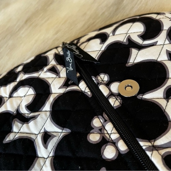 VERA BRADLEY Night & Day 2010 Hanging Garment Bag Y2K Black White Floral Travel - Picture 9 of 14